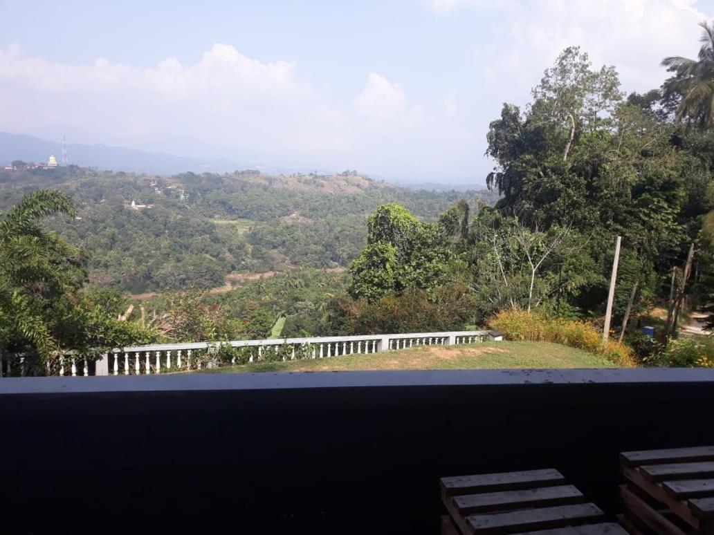 Kandy Gem Inn Blue Hotel المظهر الخارجي الصورة